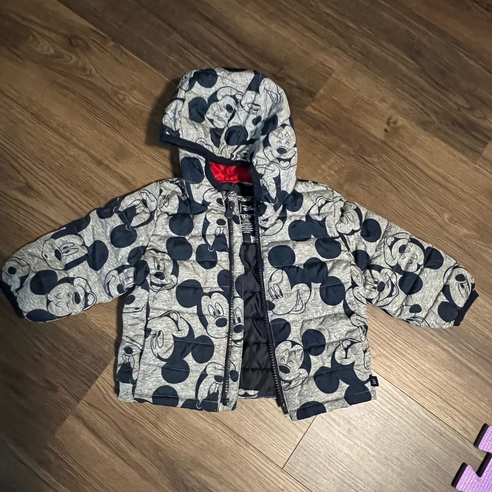 Baby Gap Disney Mickey Mouse light weight puffer jacket. Used but looks good.